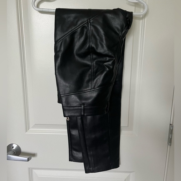 Aritzia rebel pant - Picture 3 of 3